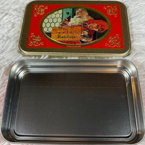 Vintage Coca-Cola Santa 'For Sparkling Holidays' Tin + 2 Decks of Playing Cards - Picture 12 of 13